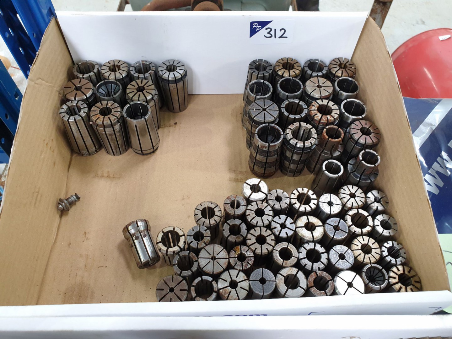 Qty various collets - Lot Located at: PP Saleroom,...