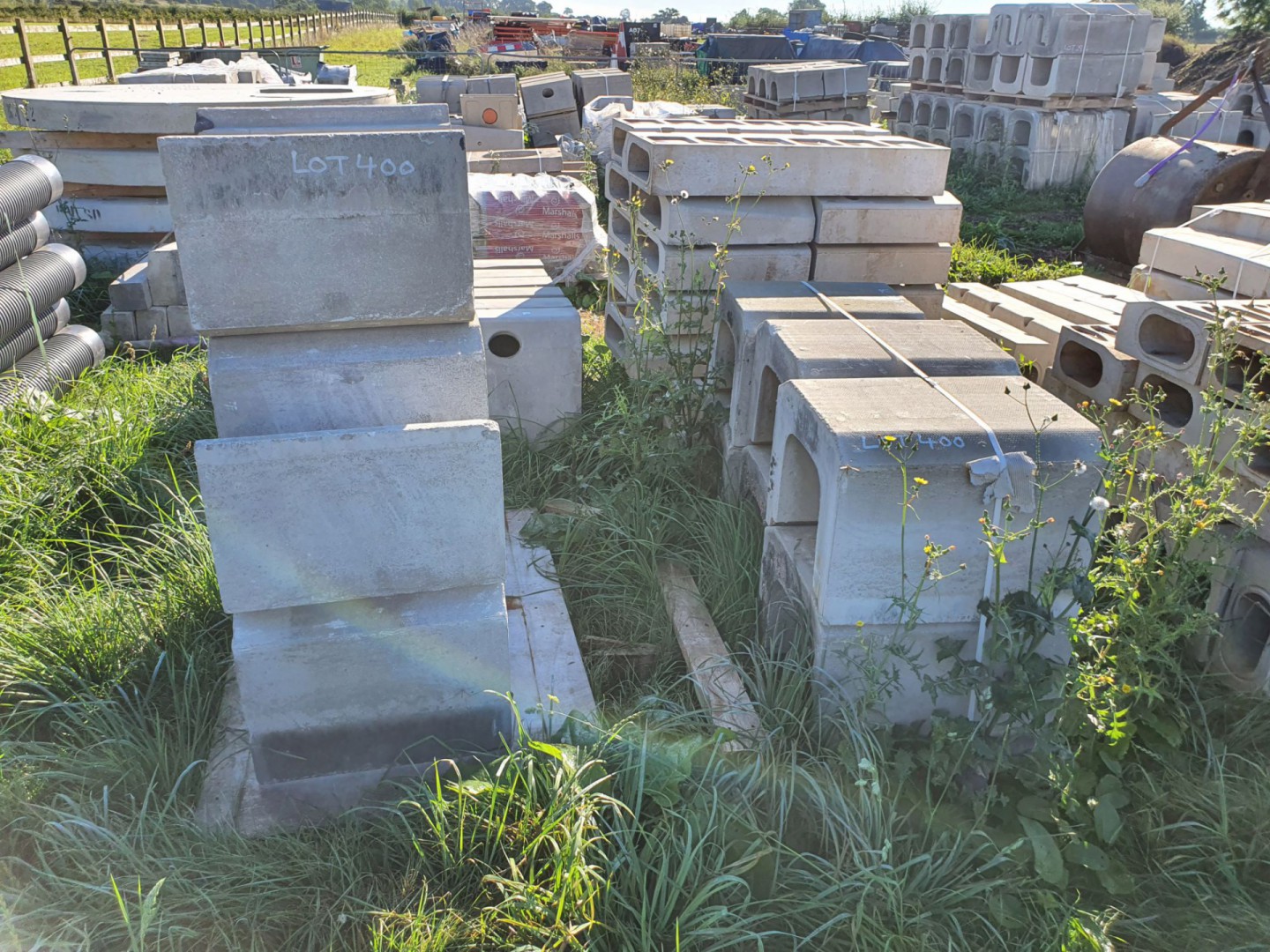 12x Marshalls concrete drainage gullies, 500x440x3...