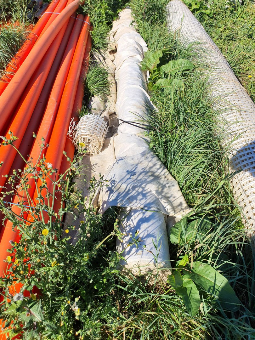 6 metre approx roll white plastic ground sheeting...