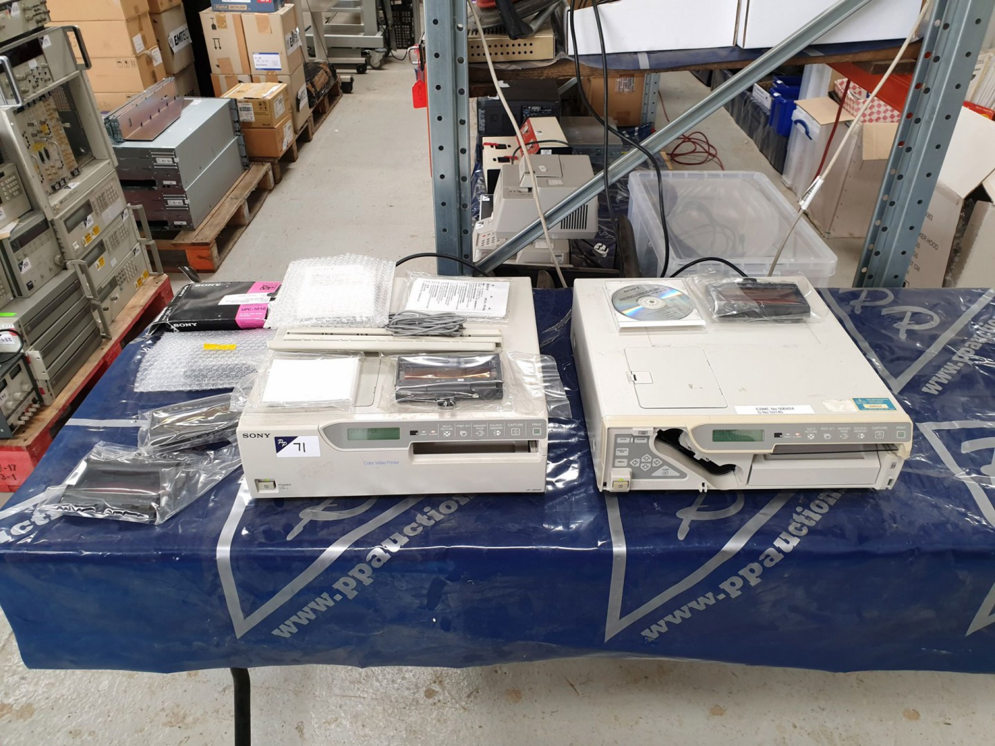 2x Sony UP-2800P colour video printers - Lot Locat...