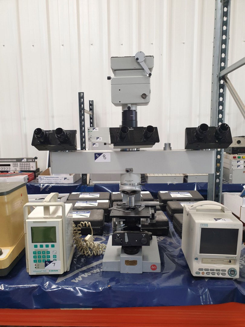 Leitz 020-441-010 lab microscope - Lot Located at:...