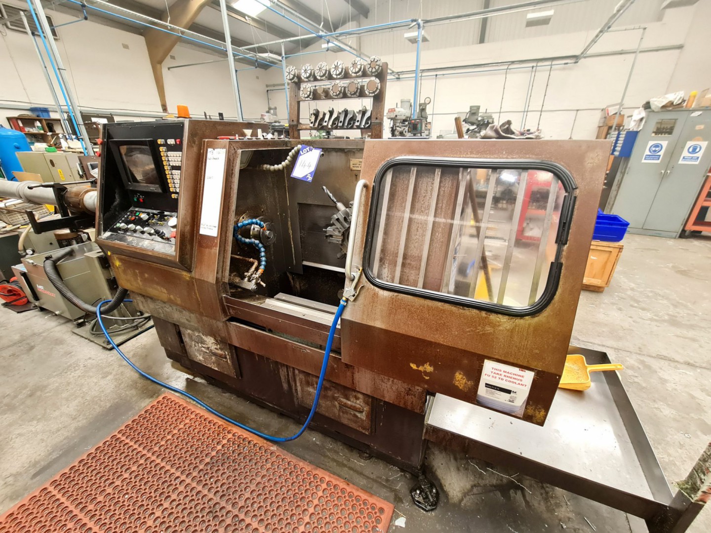EMI-MEC CNC 42 turning centre with LNS Hydrobar 5m...