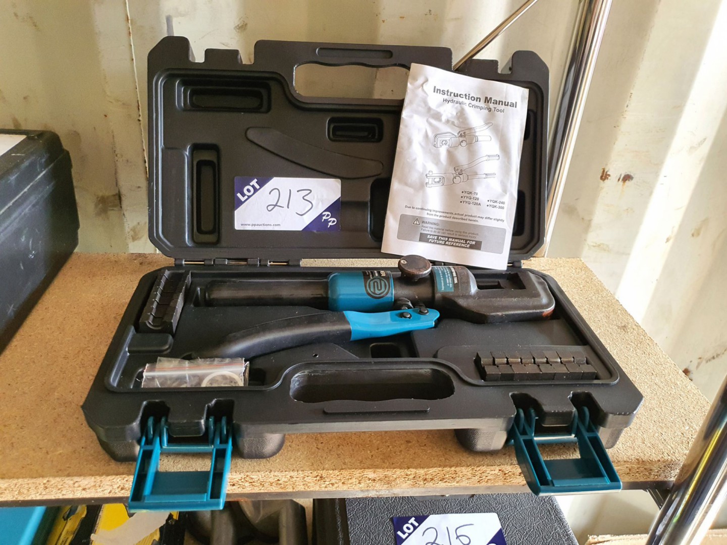 Zupper YQK-70 hydraulic crimping tool in case