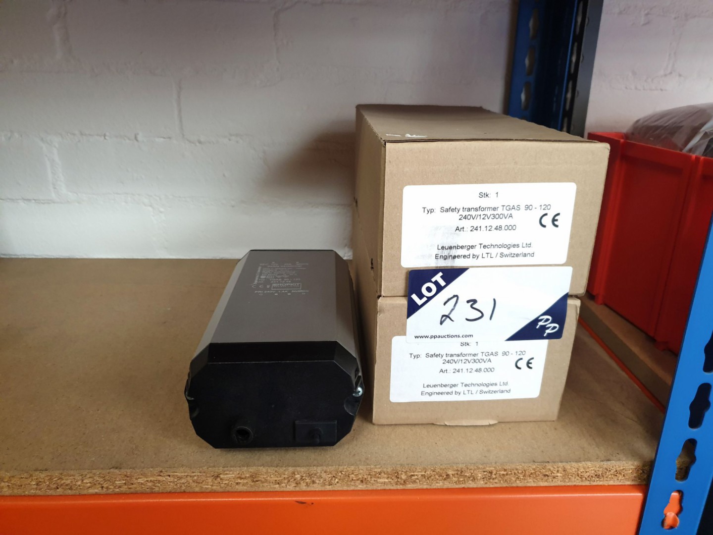2x Leuenberger Technologies type TGAS 90-120 safet...