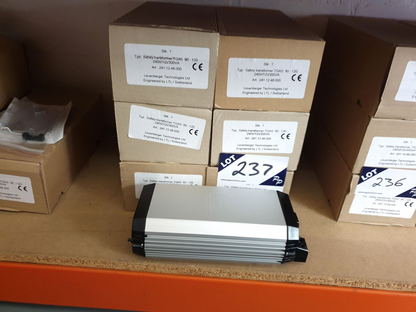 6x Leuenberger Technologies type TGAS 90-120 safet...