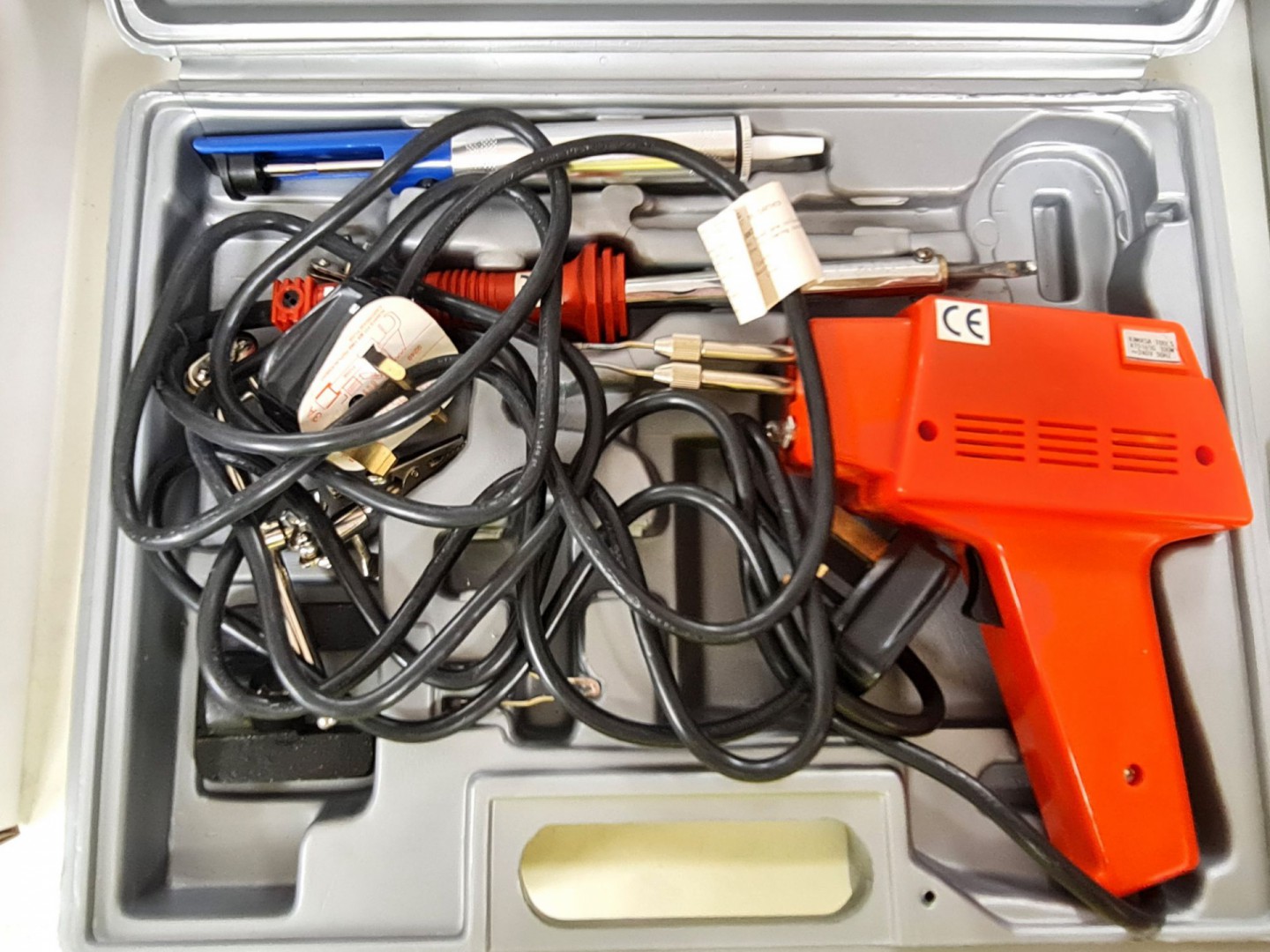 Kamasa tools soldering gun, iron etc in plastic ca...