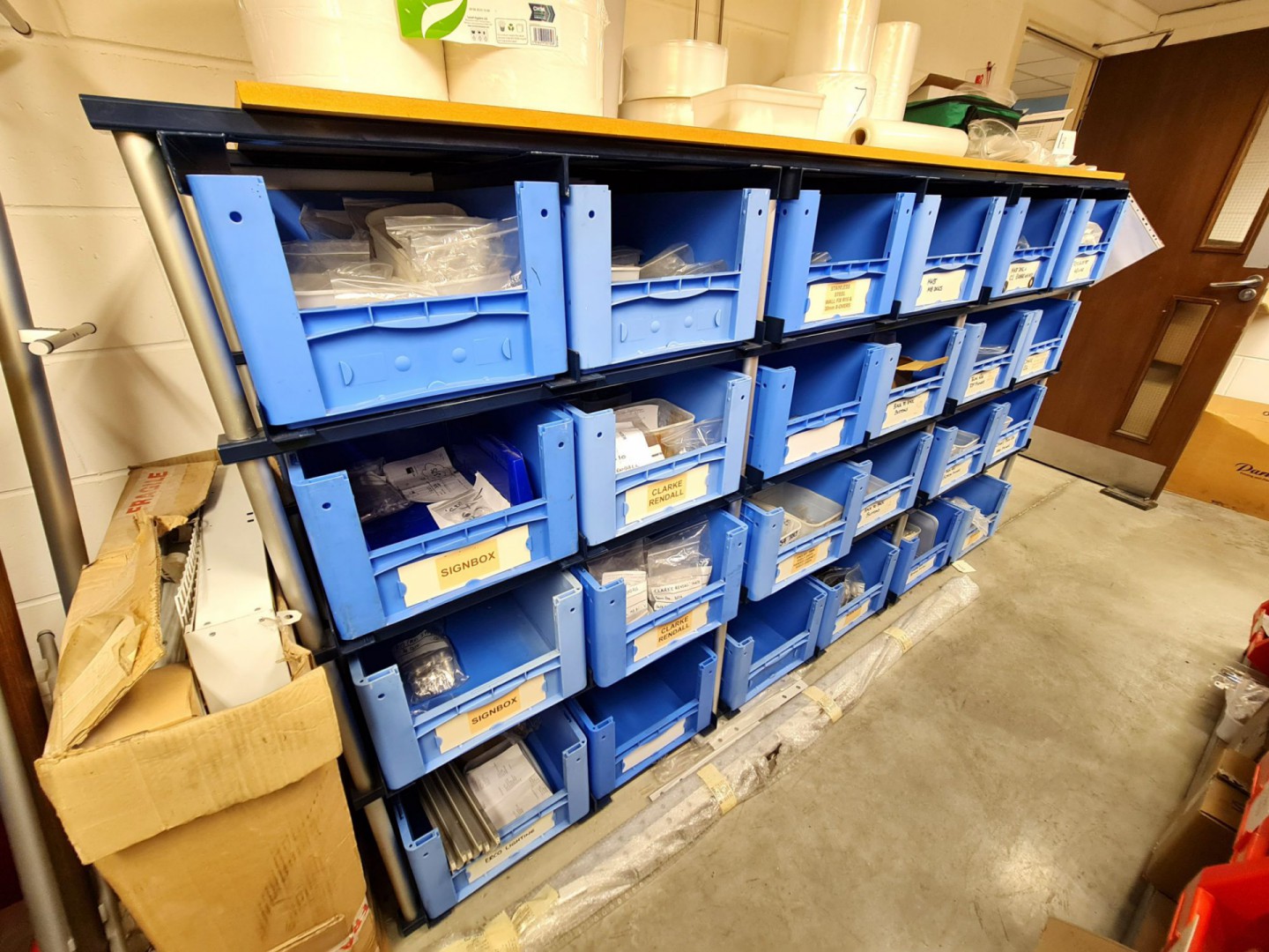 Metal storage rack, 2670x600x1500mm H approx with...