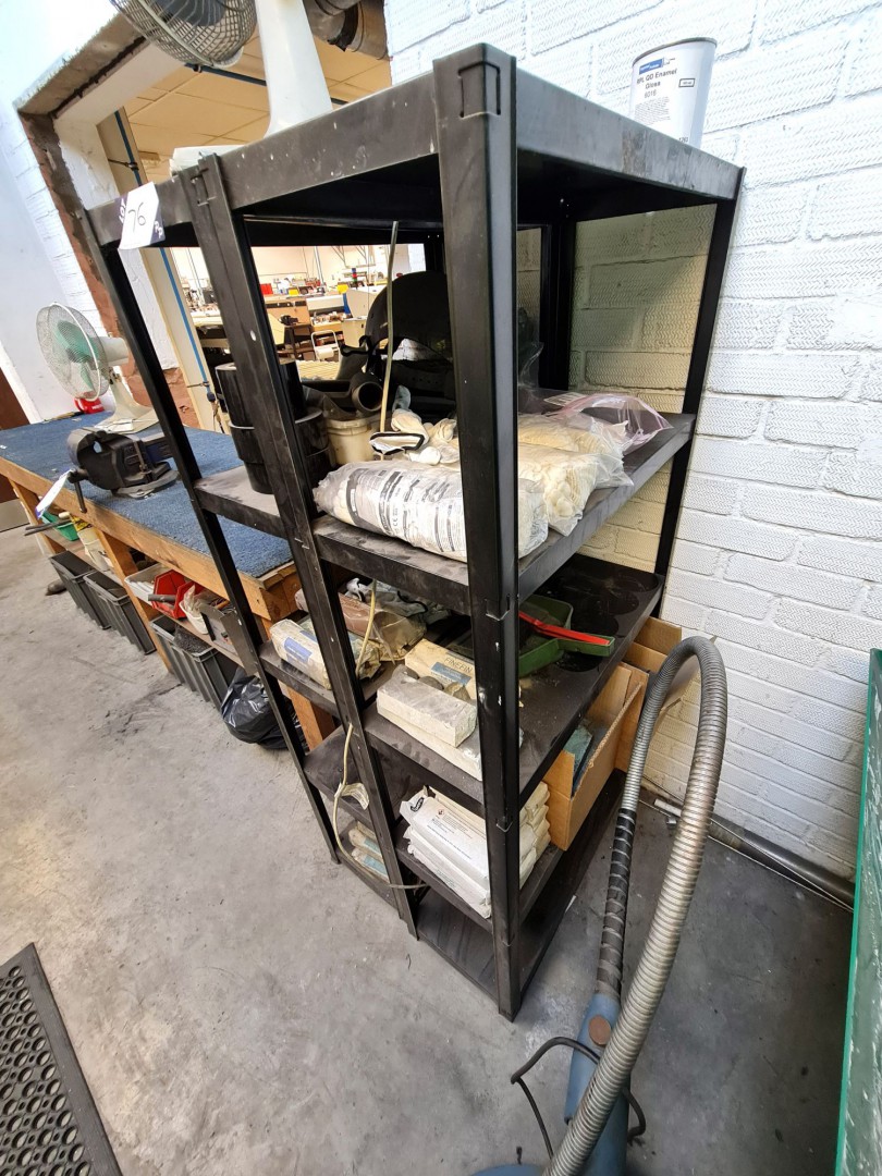2x light duty boltless metal storage racks, 700x30...