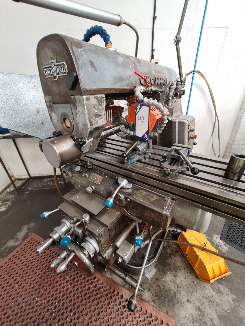 Cincinnati horizontal milling machine (Hyspin 32),...