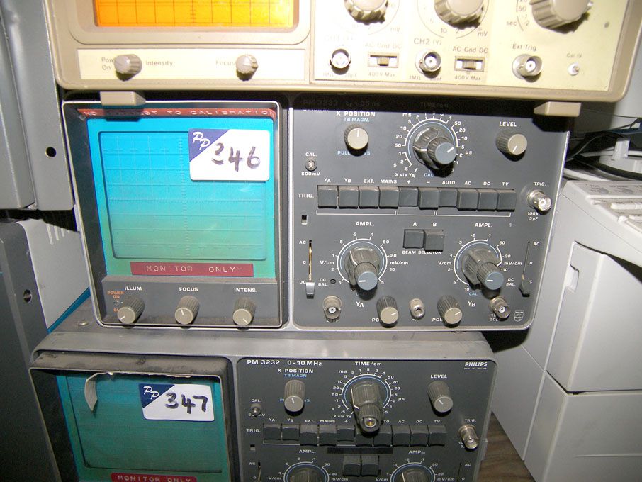 Philips PM3232 0-10MHz dual channel oscilloscope