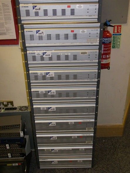 Vistek V1606 chassis with cards inc: 2x V1614, 3x...