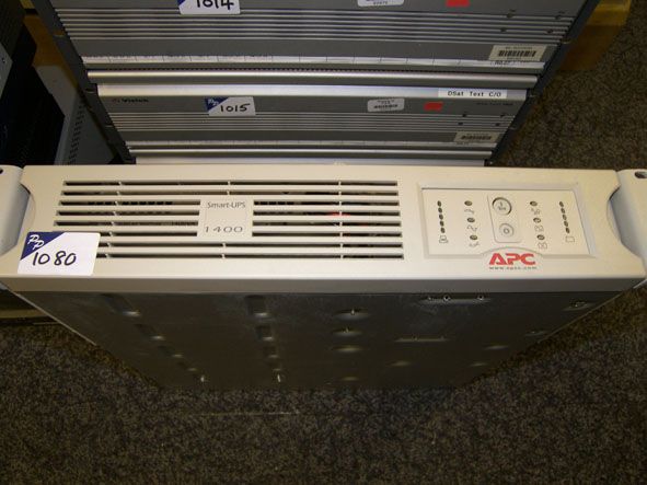 APC Smart 1400 UPS