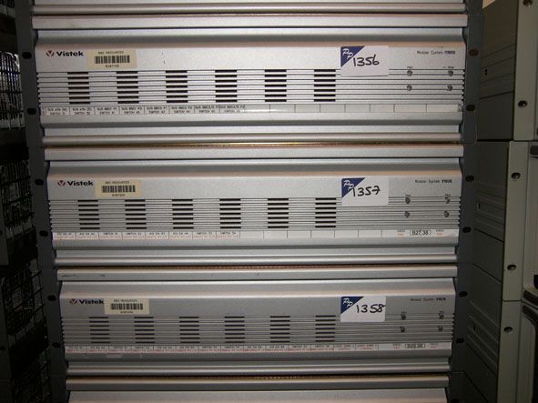 Vistek V1606 chassis with cards inc: 8x BO43, 2x V...