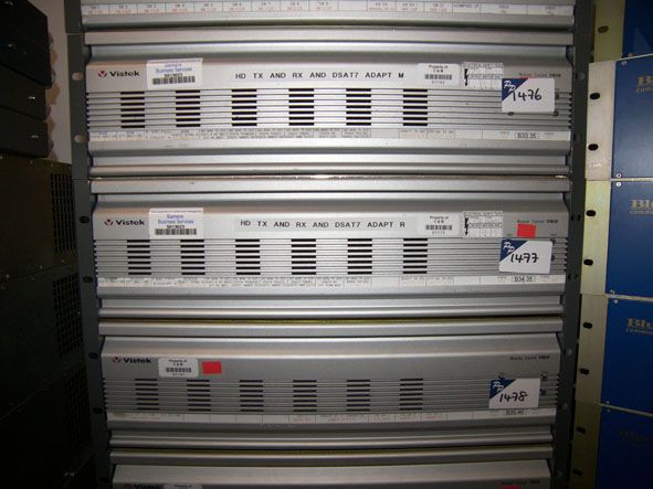 Vistek V1606 chassis with cards inc: 2x V1674RR, 2...