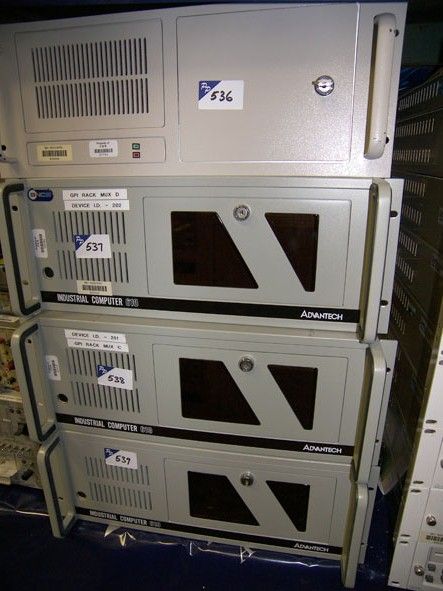 Advantech Industrial 610 BNC5 computer