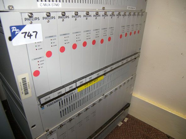 Philips TokenMUX DVS3200-1 chassis with cards inc:...