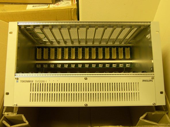 Philips TokenMUX DVS 3200-1 chassis (boxed & unuse...
