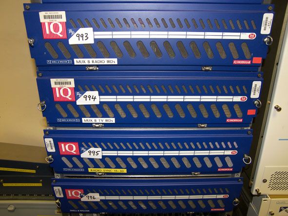 Snell & Wilcox IQ modular chassis with cards inc:...
