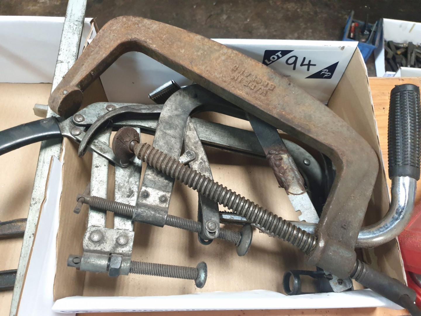 4x various manual clamps