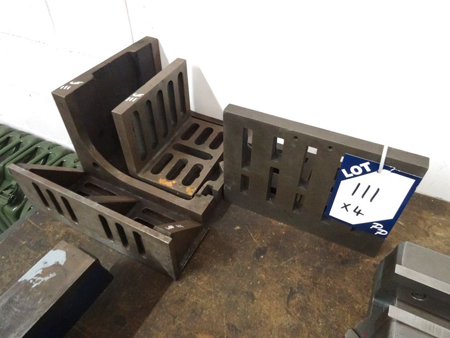 4x various CI angle plates etc to 12x10x8" approx