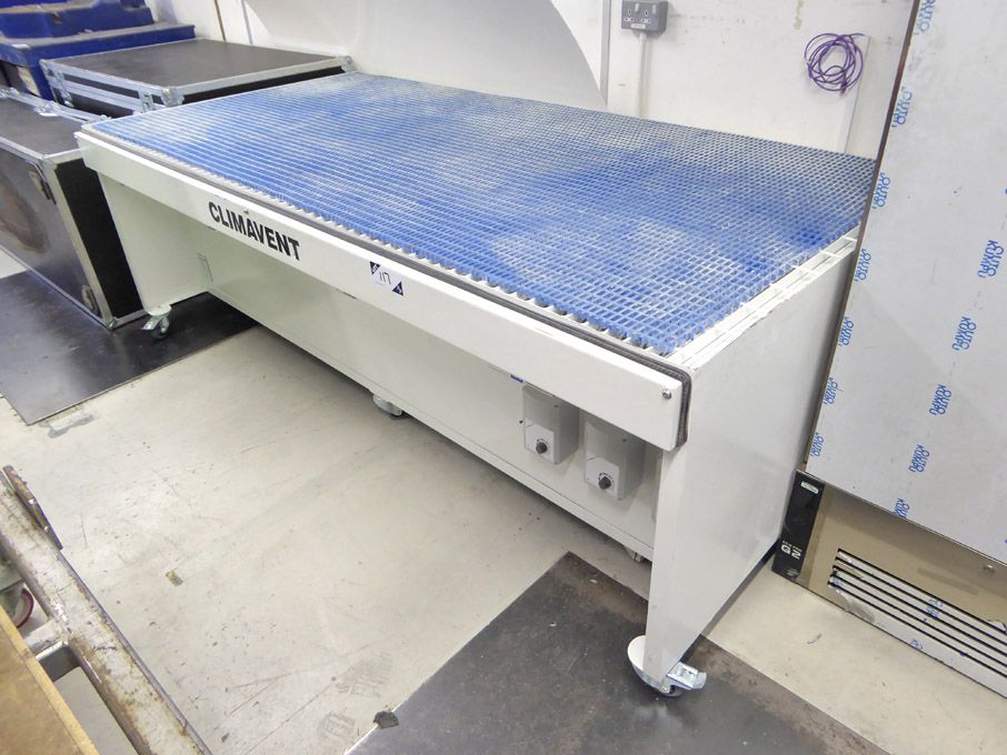 Climavent CB2512FB fume extraction bench, 3x 0.59k...