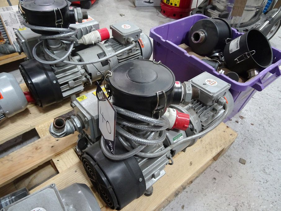 Busch R5 vacuum pump, 1500rpm, 0.75kW motor