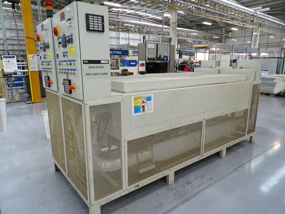 Hedinair electric twin compartment oven, 200degC m...