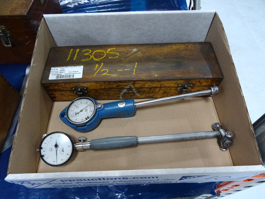 3x John Bull, Mitutoyo dial bore gauges in wooden...
