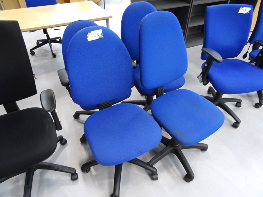 4x blue upholstered swivel chairs