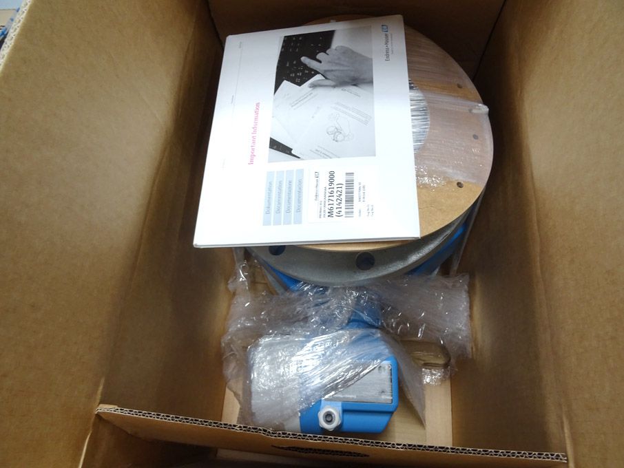 Endress & Hauser Promag 10L2H flowmeter, 8" dia. (...