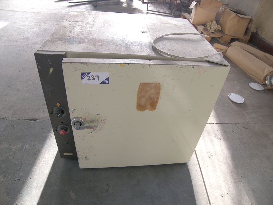 240v electric oven, 420x320x520mm ID