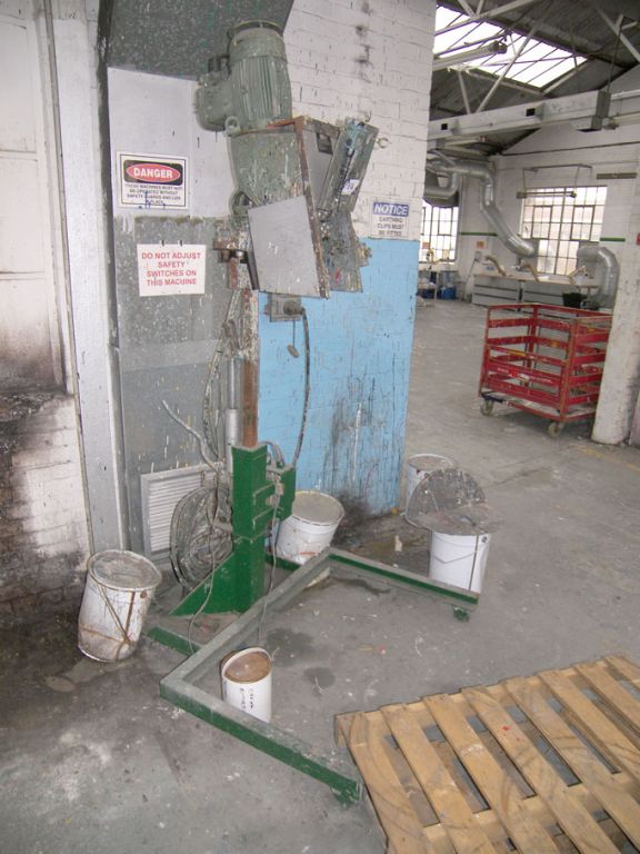 Lightnin 2.2kW fixed slow speed mixer, adjustable...