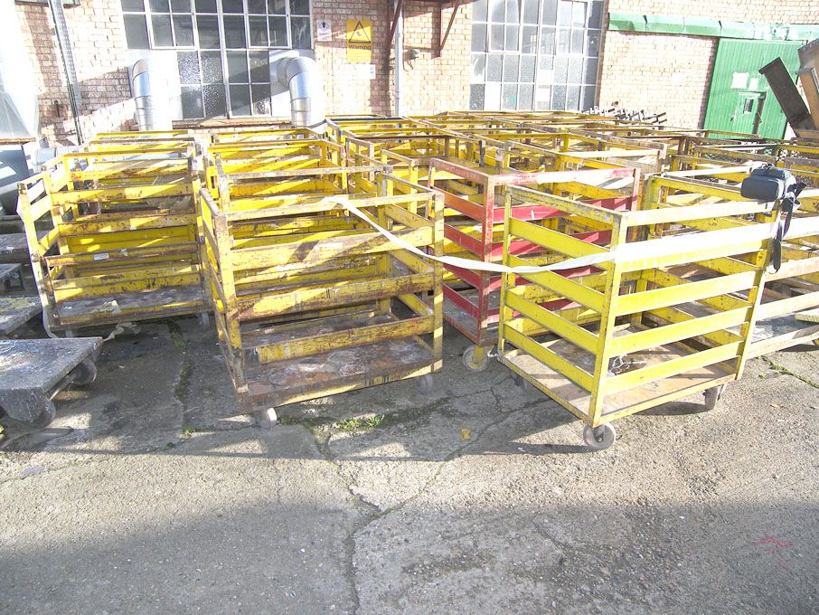 10x 4 sided mobile paint storage trolleys, 1050x80...