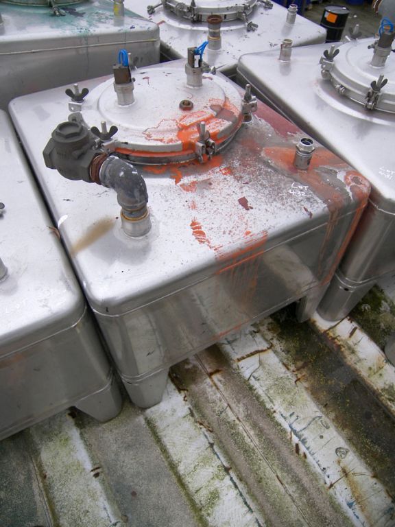 Unformtechnik stainless steel paint holding tank,...