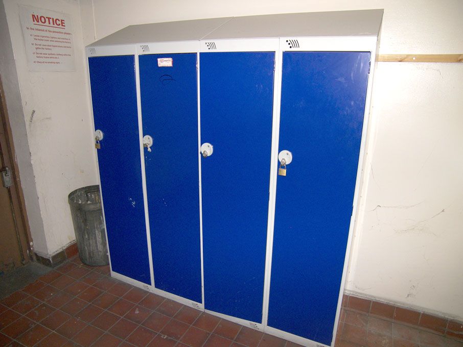 25x Link Biocote grey / blue metal lockers, 1670x4...