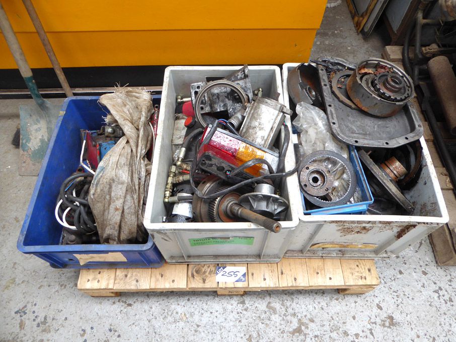 Qty various automotive spares inc: starter motors,...