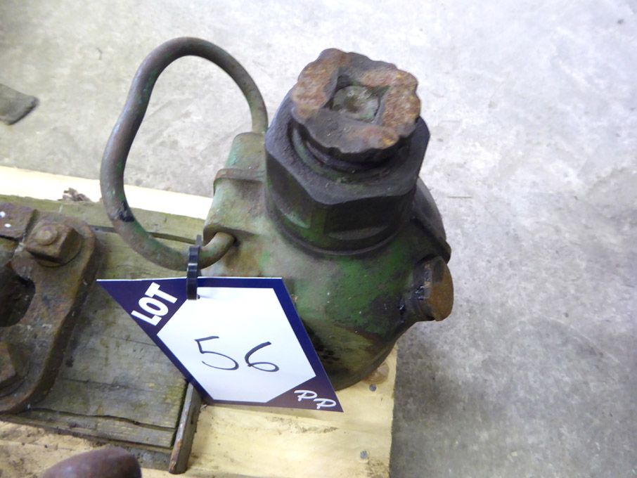 Lake & Elliot 6 ton hydraulic bottle jack